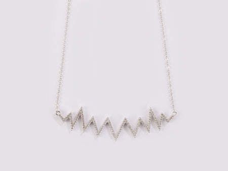 A White Cubic Zirconia Necklace