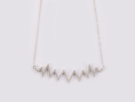 A White Cubic Zirconia Necklace