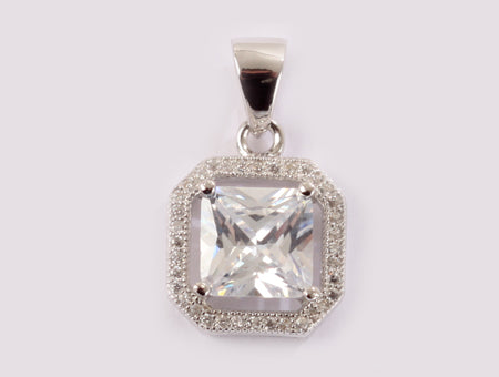 A White Cubic Zirconia Pendant