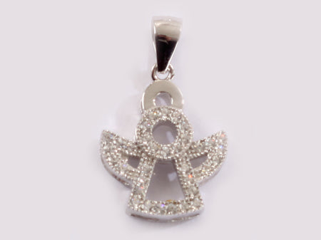 A White Cubic Zirconia Pendant