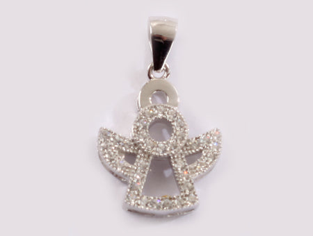 A White Cubic Zirconia Pendant