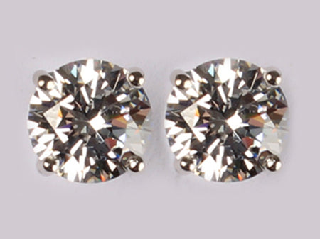 A White Cubic Zirconia Earring