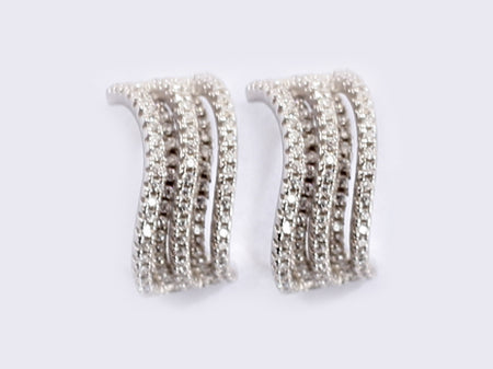 A White Cubic Zirconia Earring