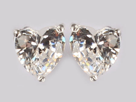 A White Cubic Zirconia 7mm Heart Earring