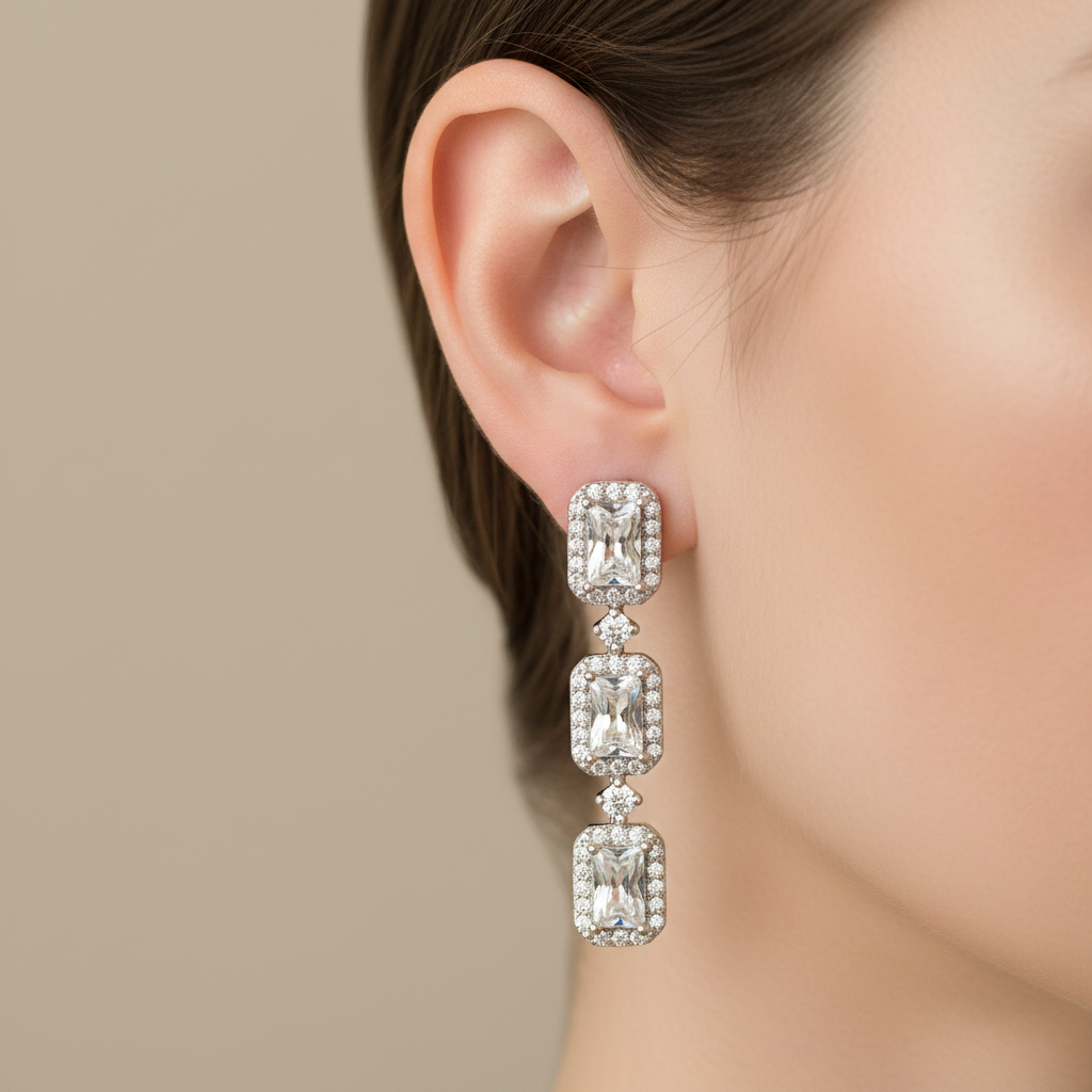 White Cubic Zirconia Silver Earring
