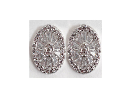 A White Cubic Zirconia Earring