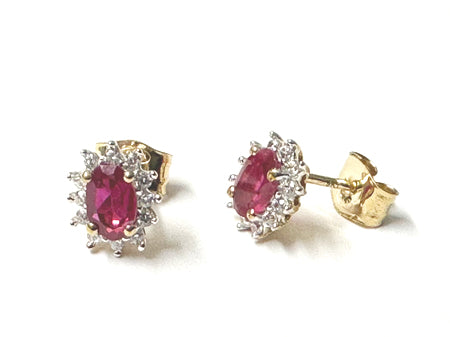9 CT Yellow Gold Ruby Cz Earring.6X4