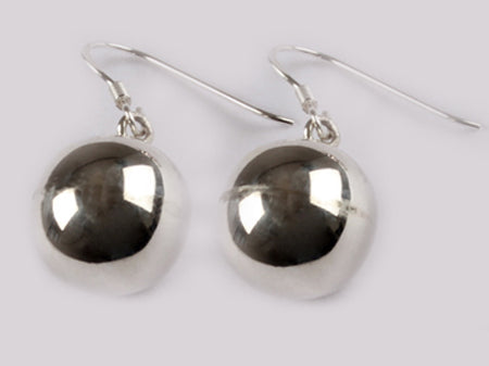 Simply Silver Earring
