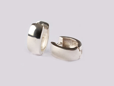 Simply Silver Earring