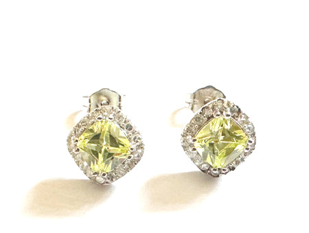 Peridot Cubic Zirconia Pendant.