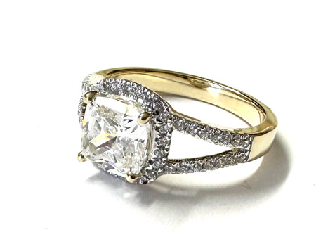 9ct Yellow Gold Cubic Zirconia Ring
