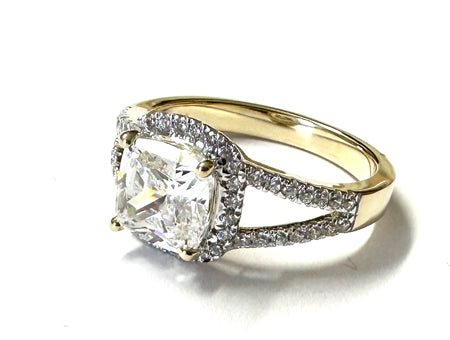 9ct Yellow Gold Cubic Zirconia Ring