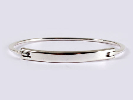 Simply Silver Bangle
