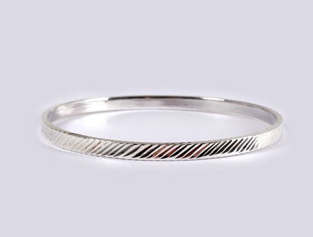 Simply Silver Bangle