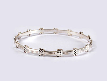 Simply Silver Bangle
