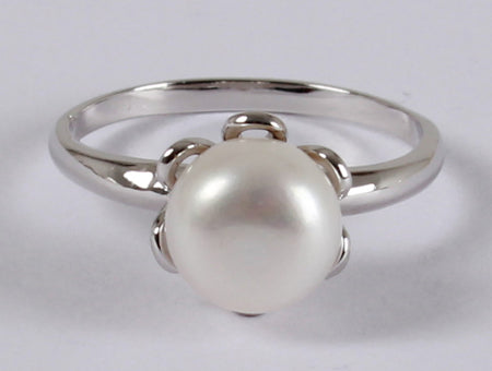 Pearl Ring