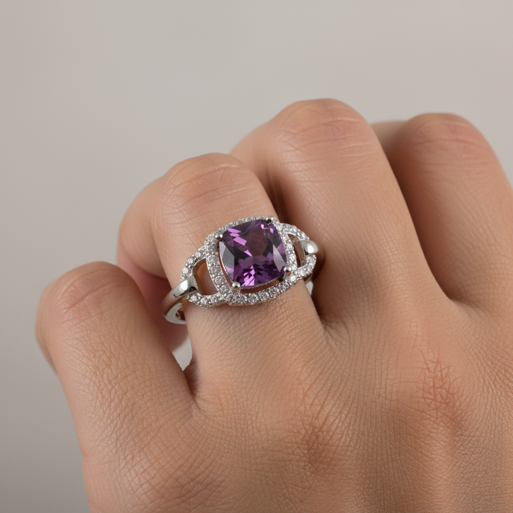 A Amethyst & White Cubic Zirconia Ring
