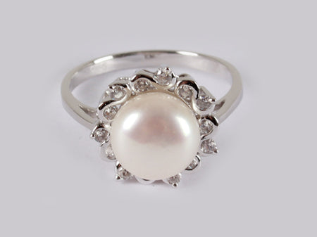 Pearl Ring