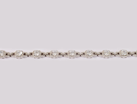 A White Cubic Zirconia Bracelet